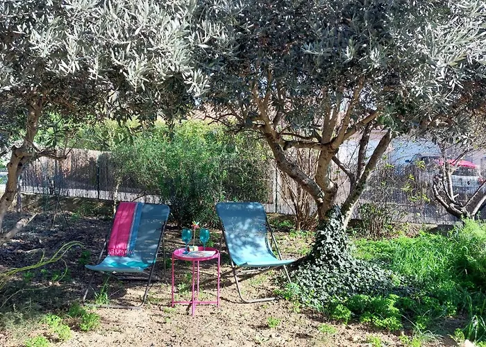 Villa 80 M2 Jardin Terrasse 3 Chambres Provence